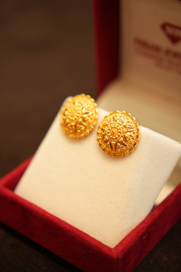 22K Gold Compass Star Stud Earrings