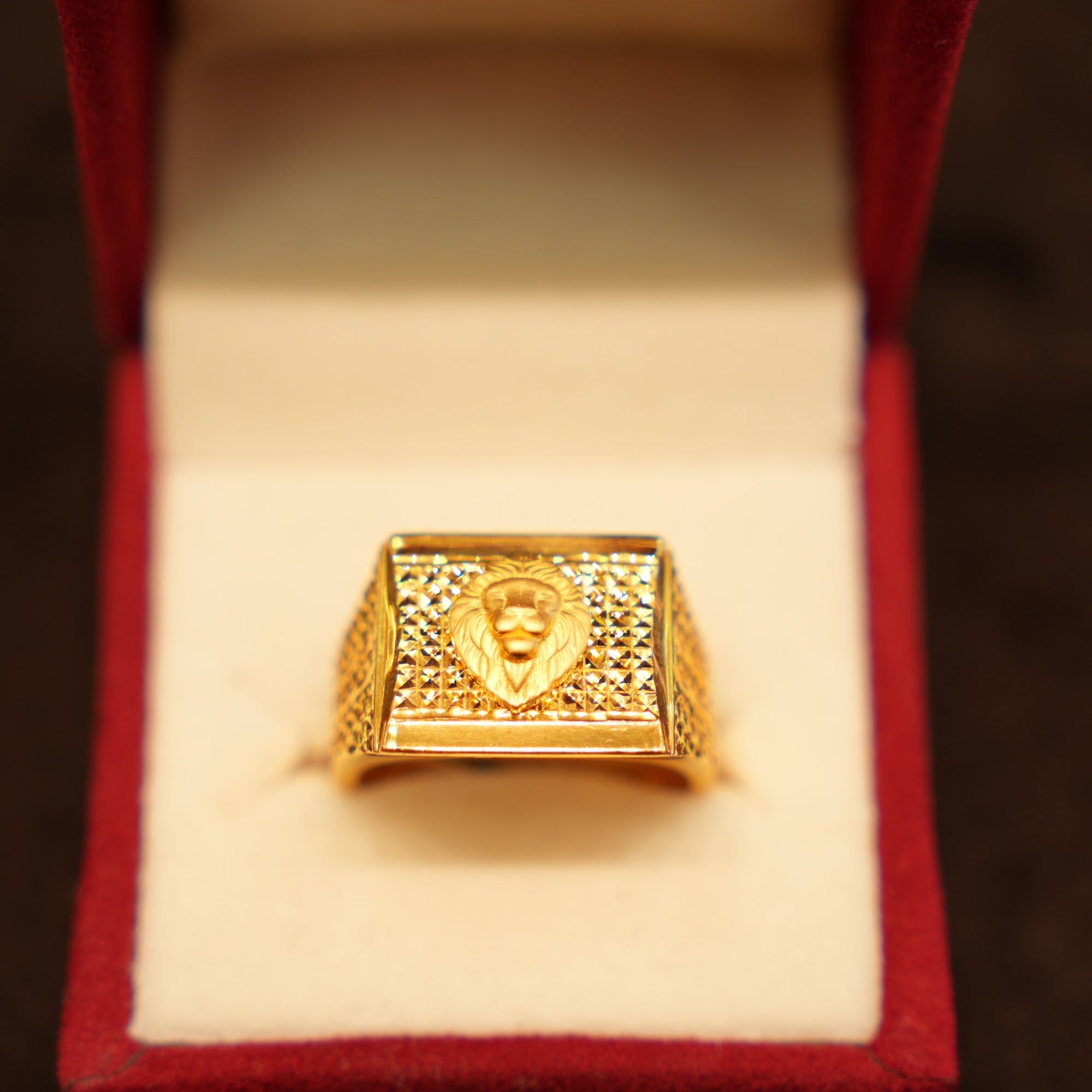 22K Gold Lion Face Signet Ring