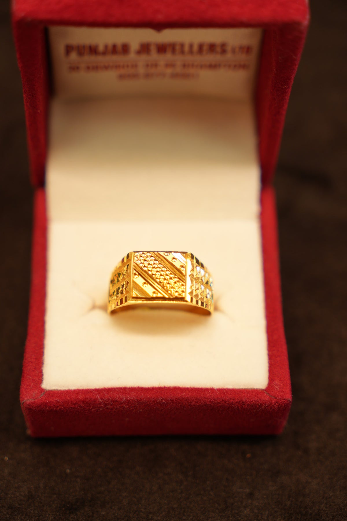 22K Gold Diagonal Beaded Panel Ring