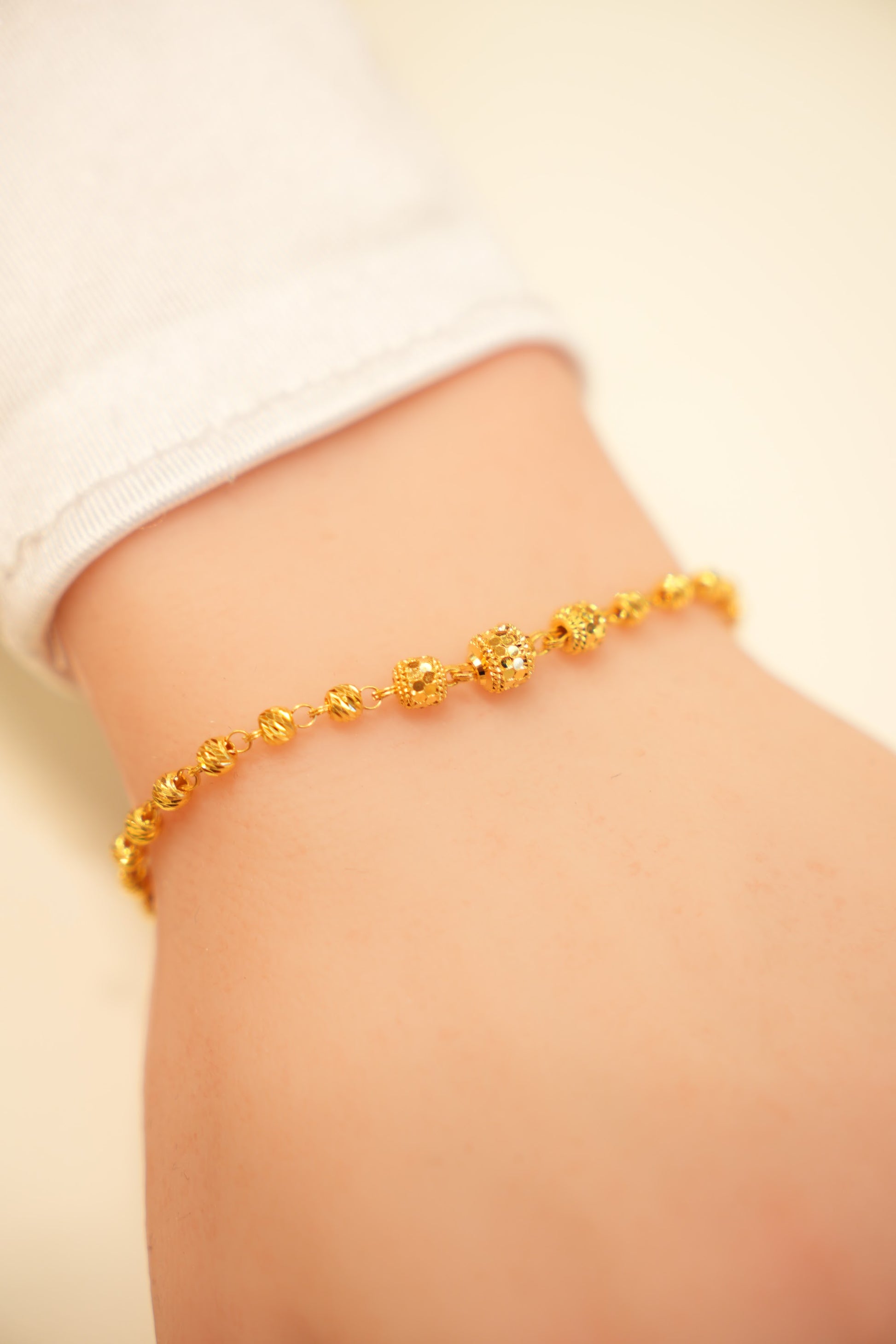 22K Gold Disc Bead Bracelet