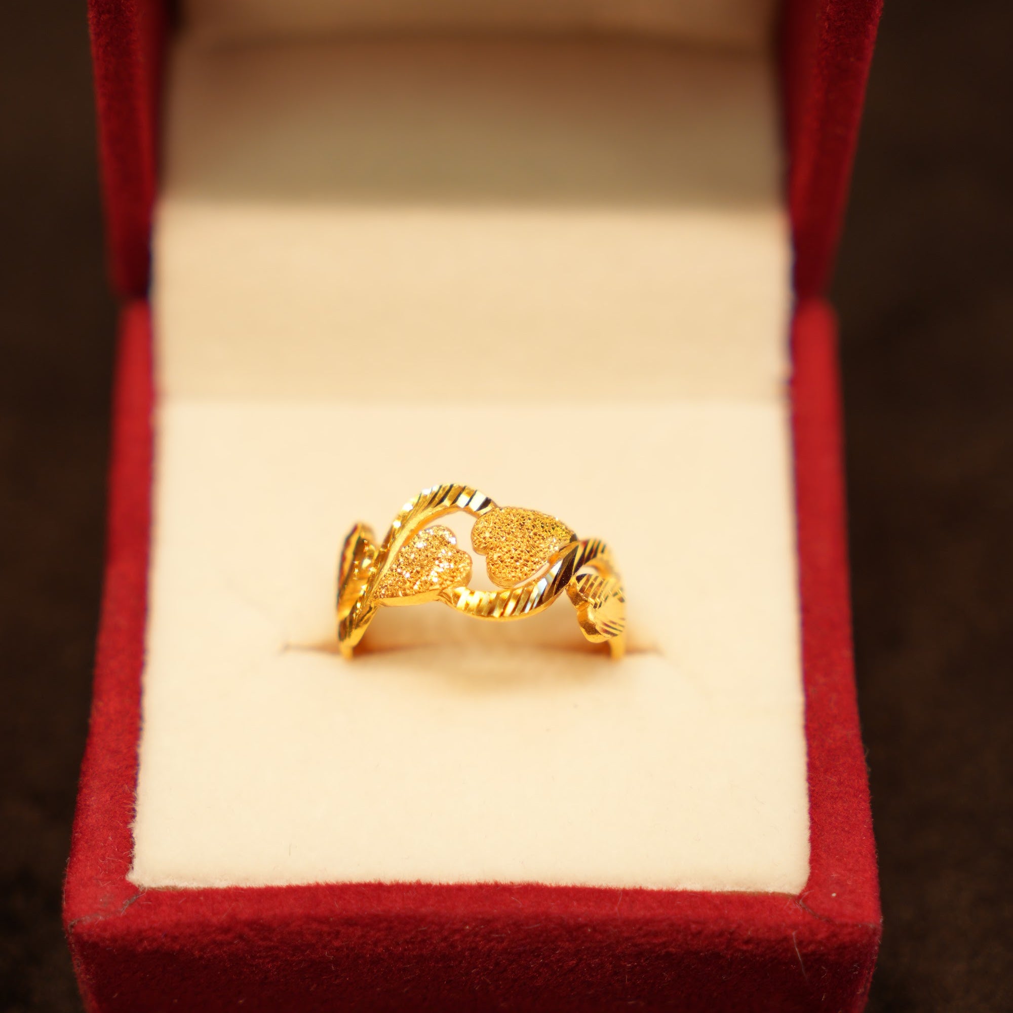 22K Gold Cascading Hearts Ring