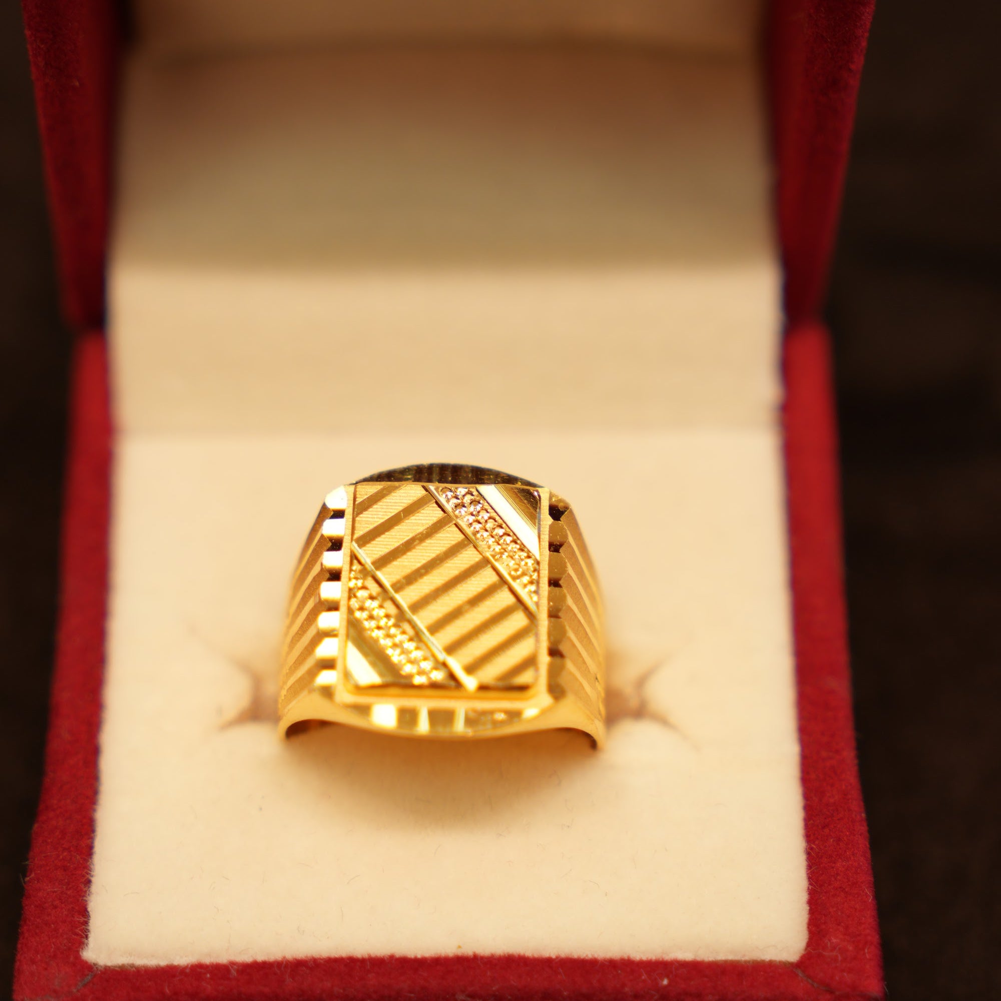 22K Gold Linear Diagonal Signet Ring