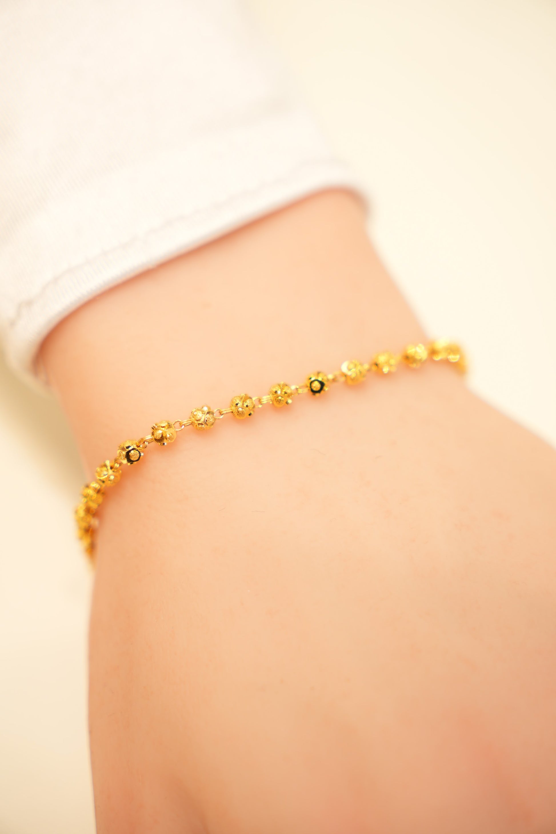 22K Gold Floral Bead Bracelet