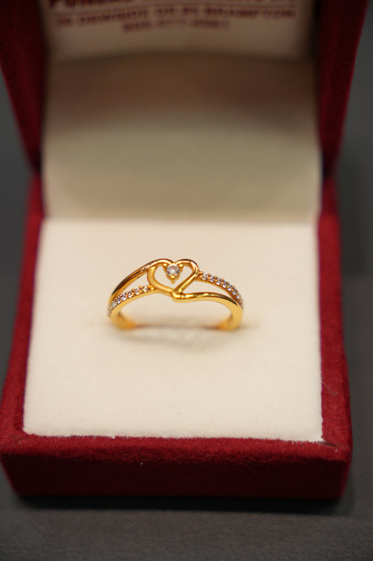 22K Gold Ladies Ring