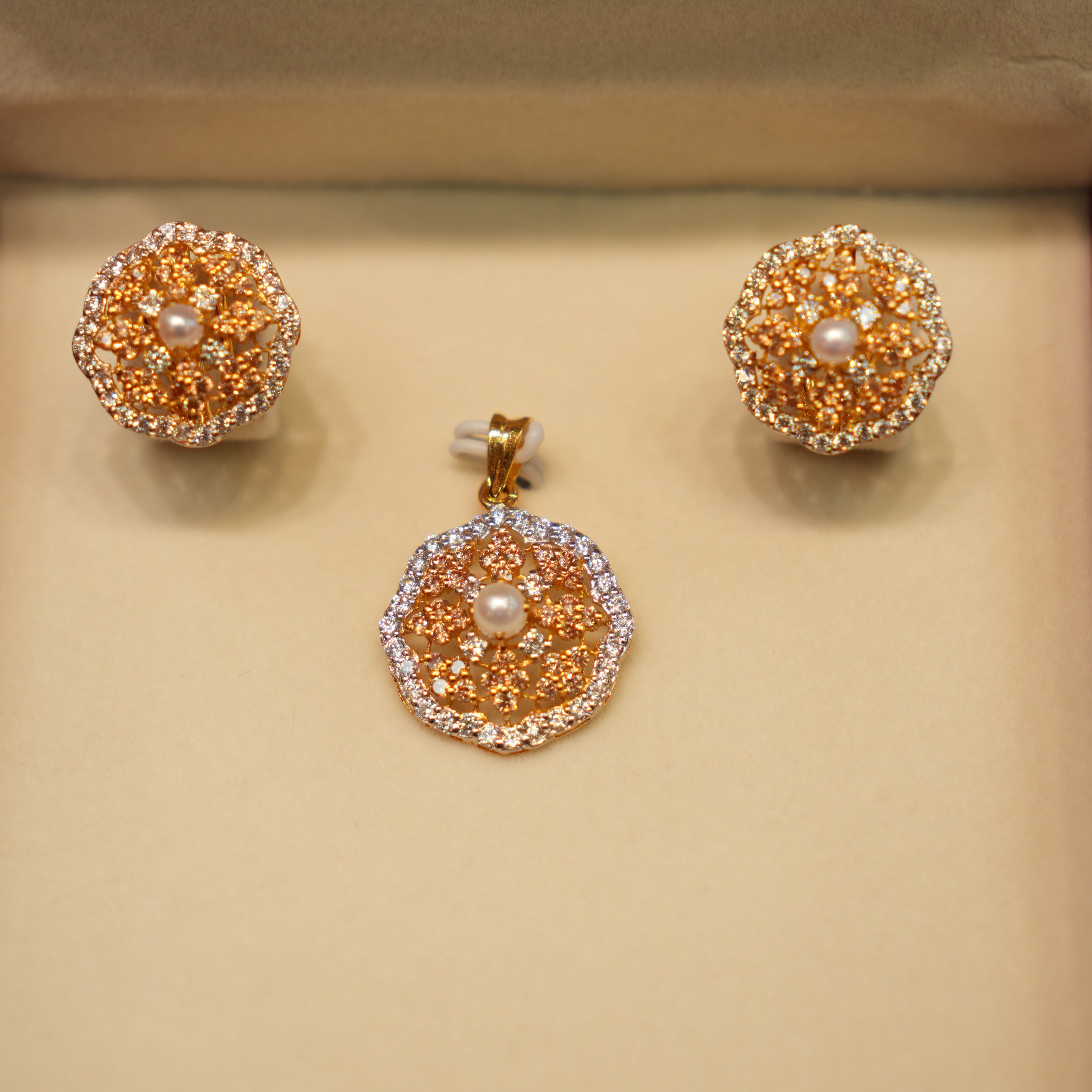 22K Gold Trendy Pendant Set