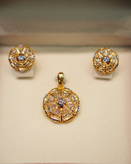 22K Gold Ladies Pendant Set