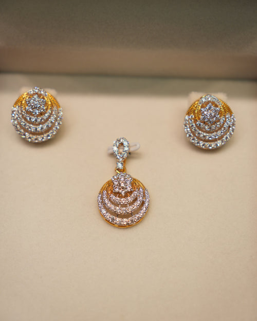 22K Gold Ladies Pendant Set