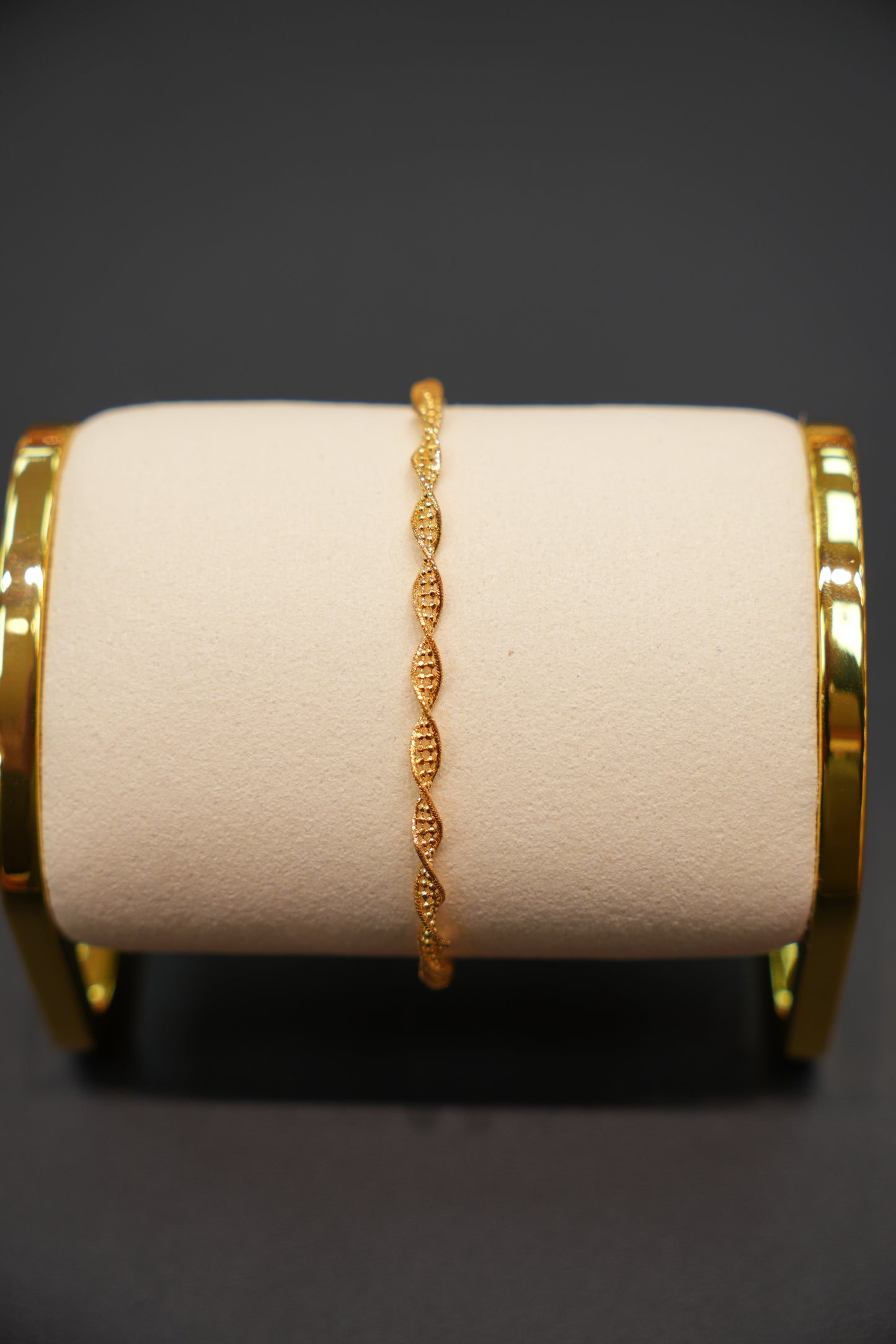 22k Gold Ladies Bracelet