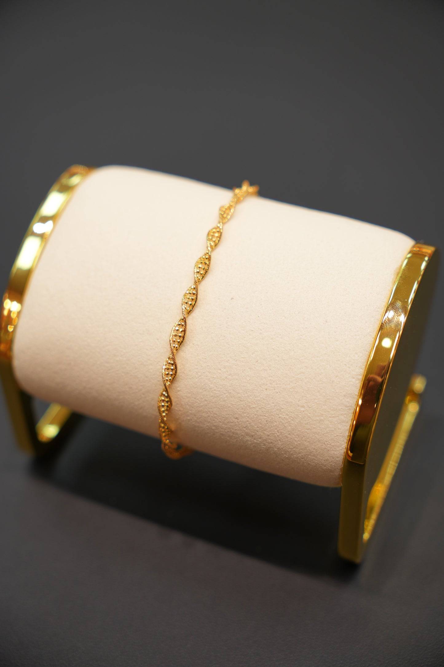 22k Gold Ladies Bracelet