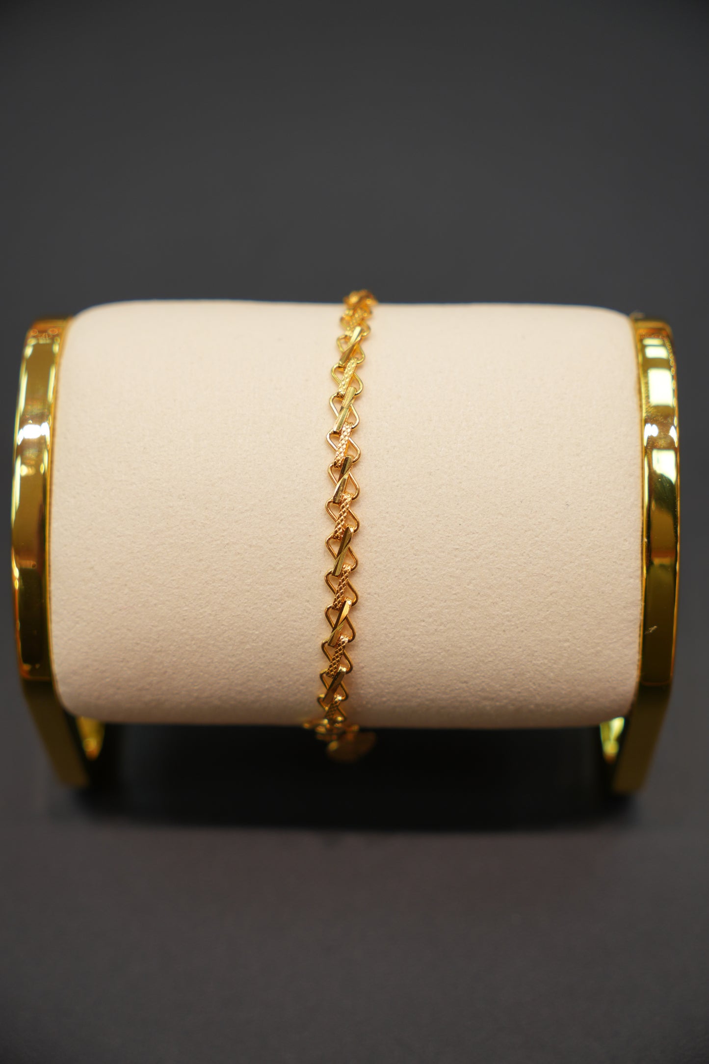 22k Gold Ladies Bracelet