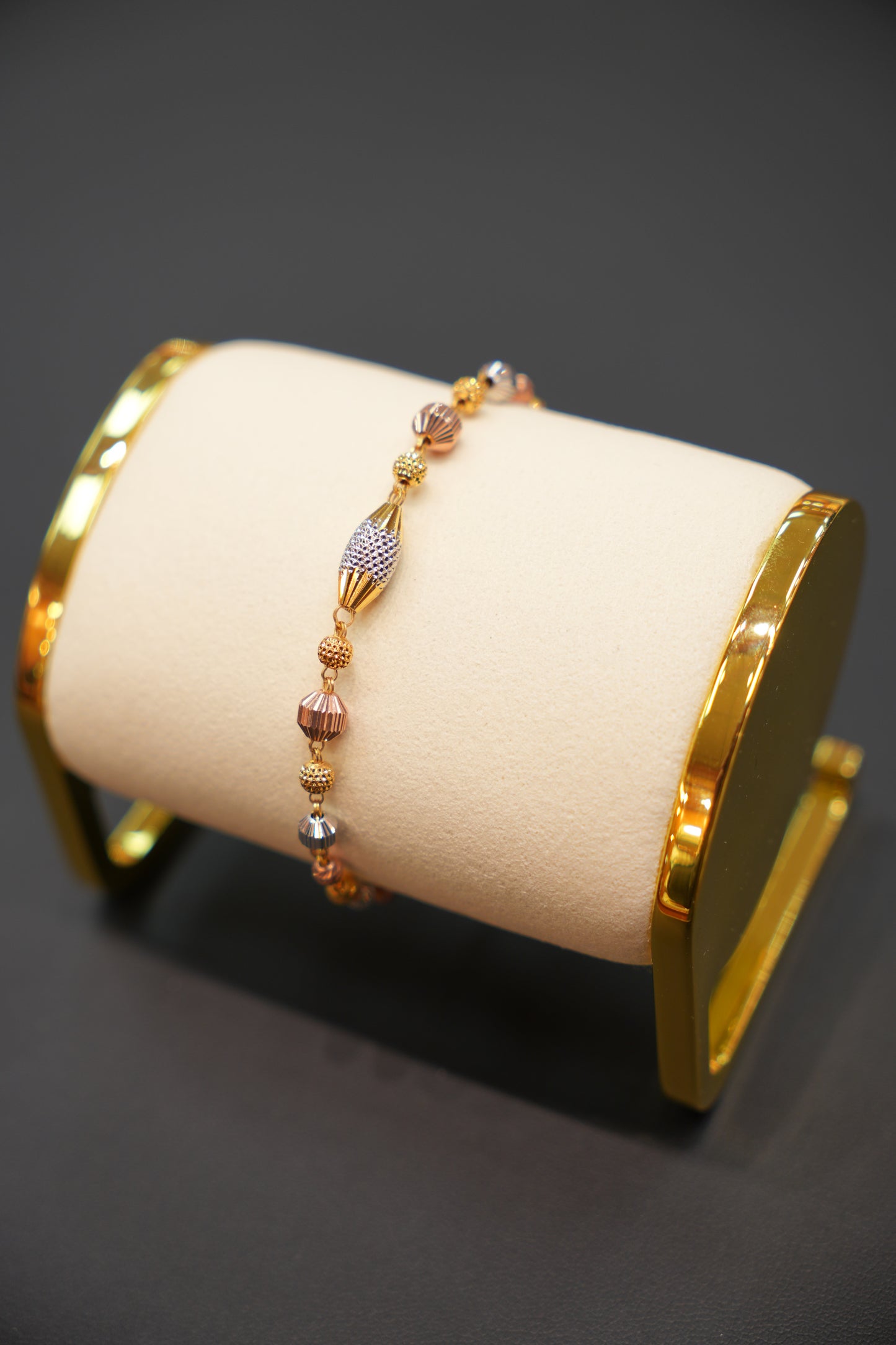 22k Gold Ladies Bracelet
