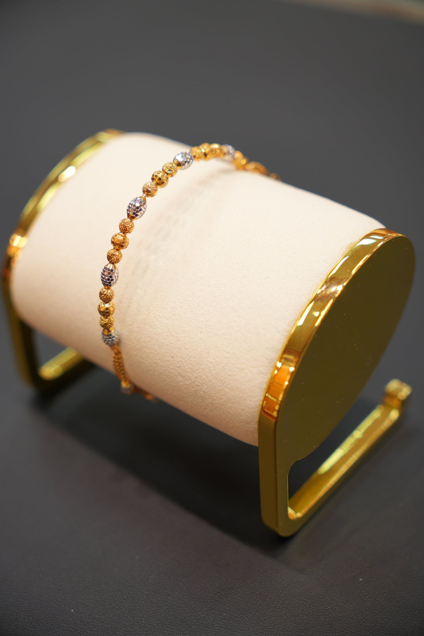 22k Gold Ladies Bracelet