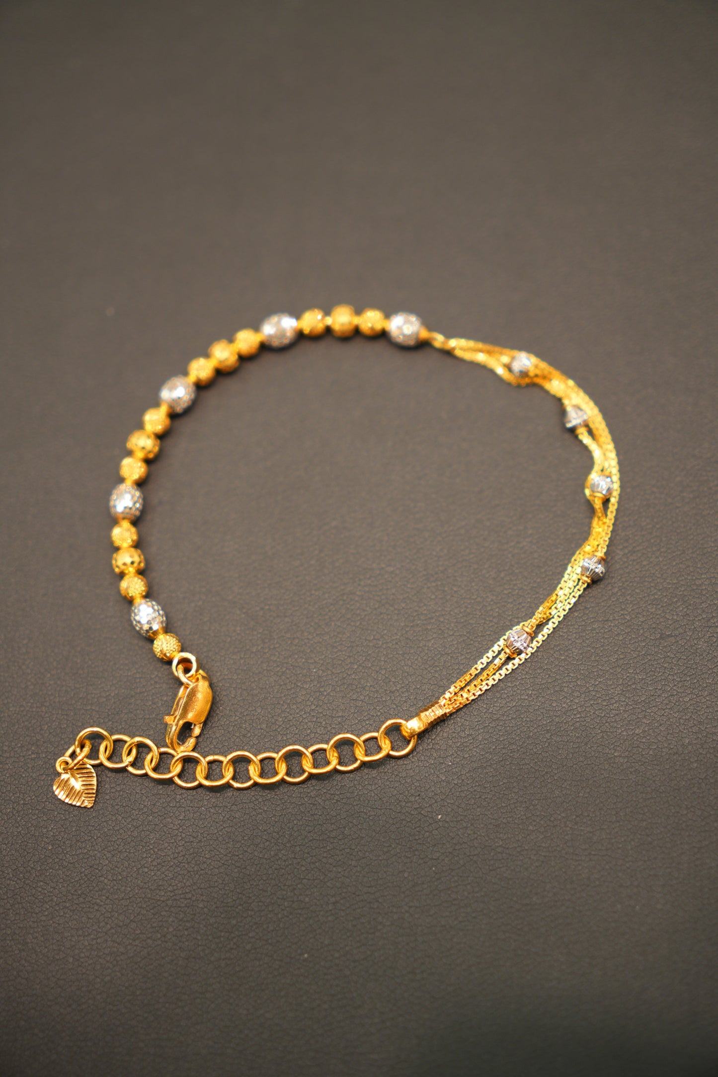 22k Gold Ladies Bracelet
