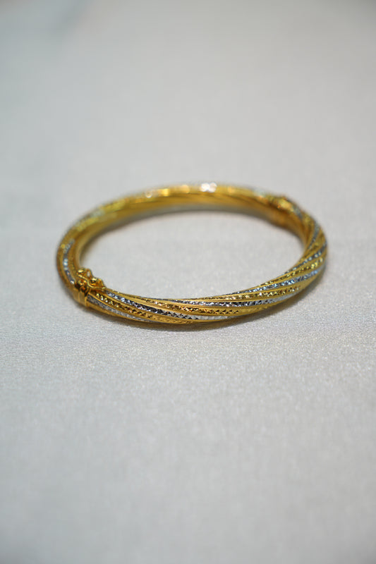 22k Gold Ladies Bangle Bracelet