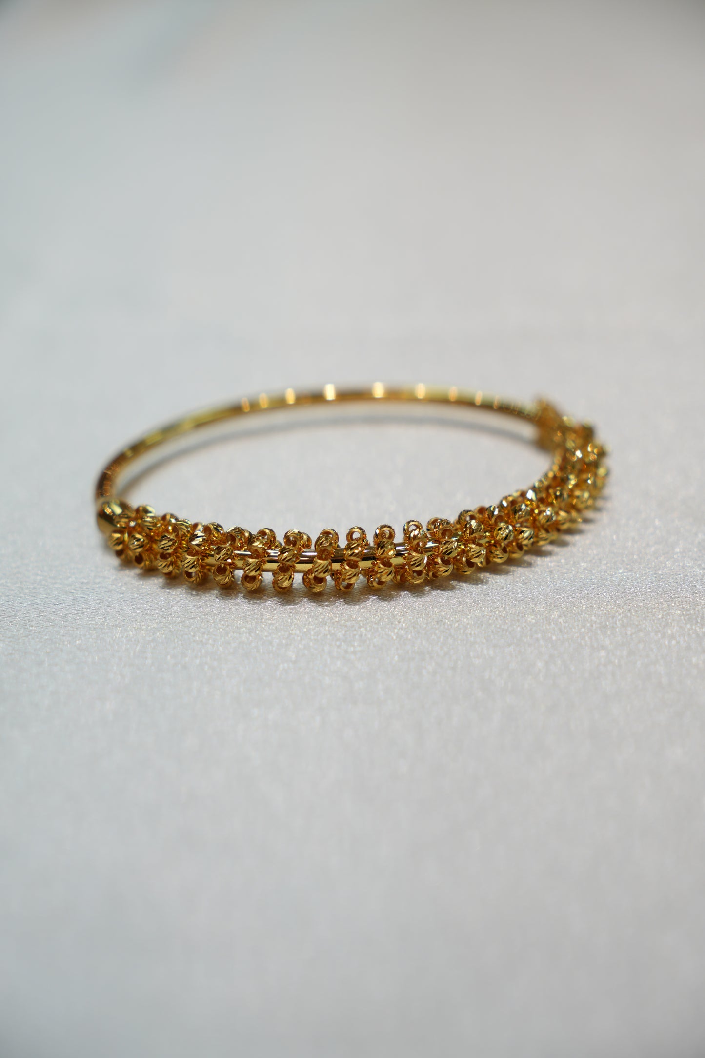 22k Gold Ladies Bangle Bracelet