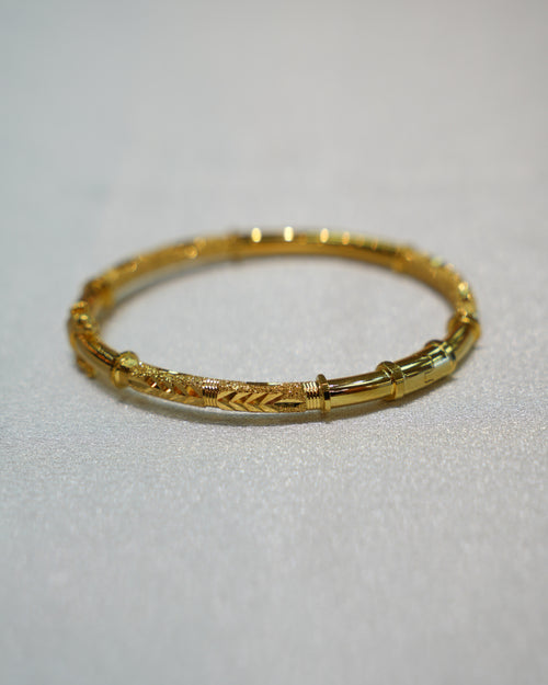 22k Gold Ladies Bangle Bracelet