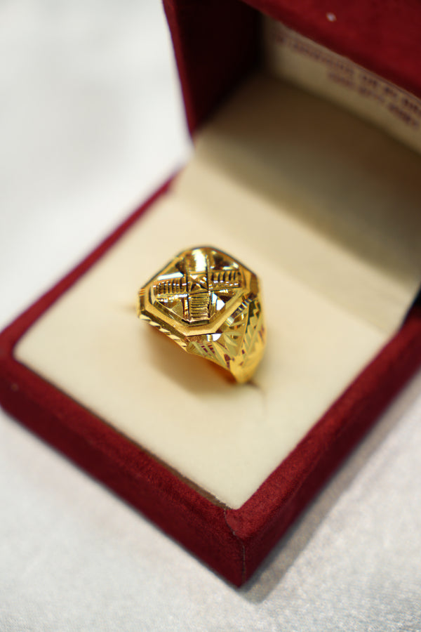 22K Gold Sleek Mens Ring