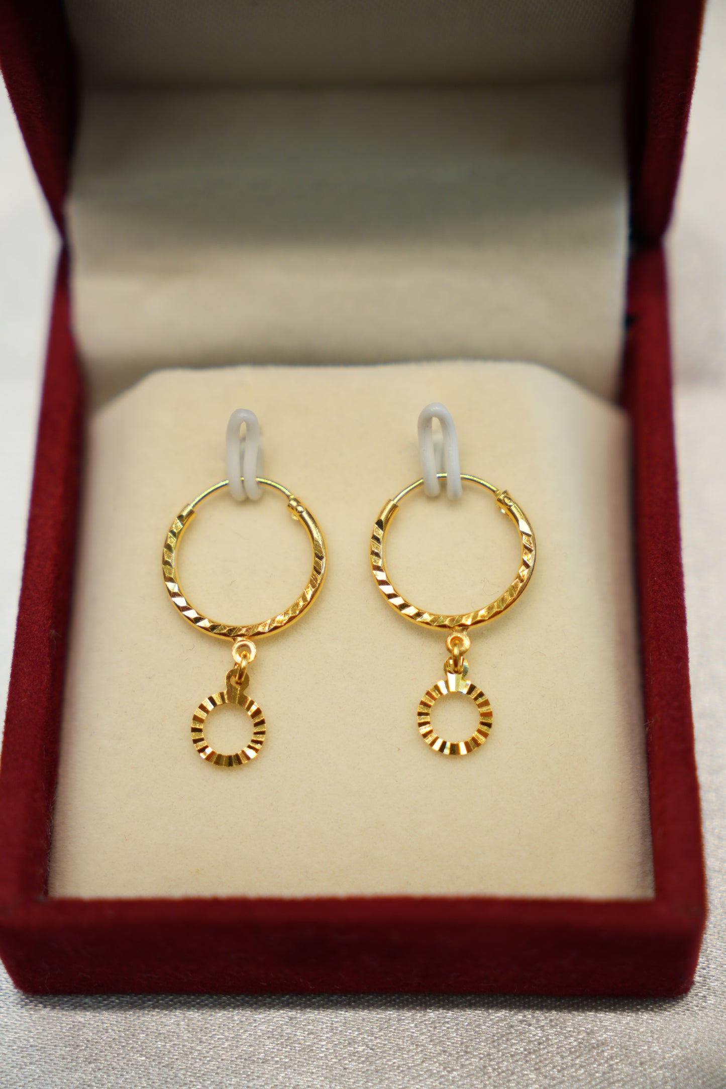 22K Gold Ladies Hoop Earrings
