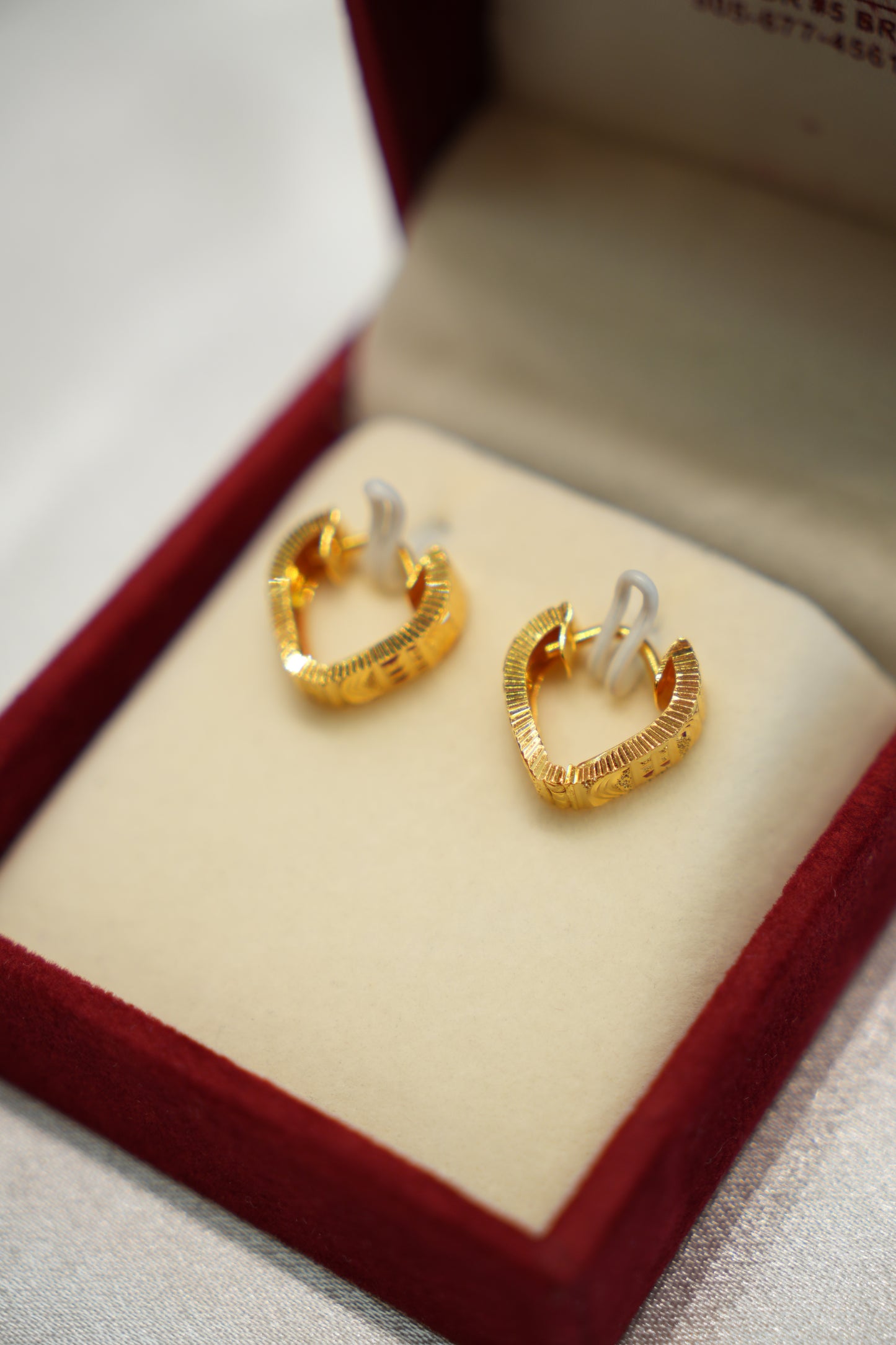 22K Gold Ladies Hoop Earrings