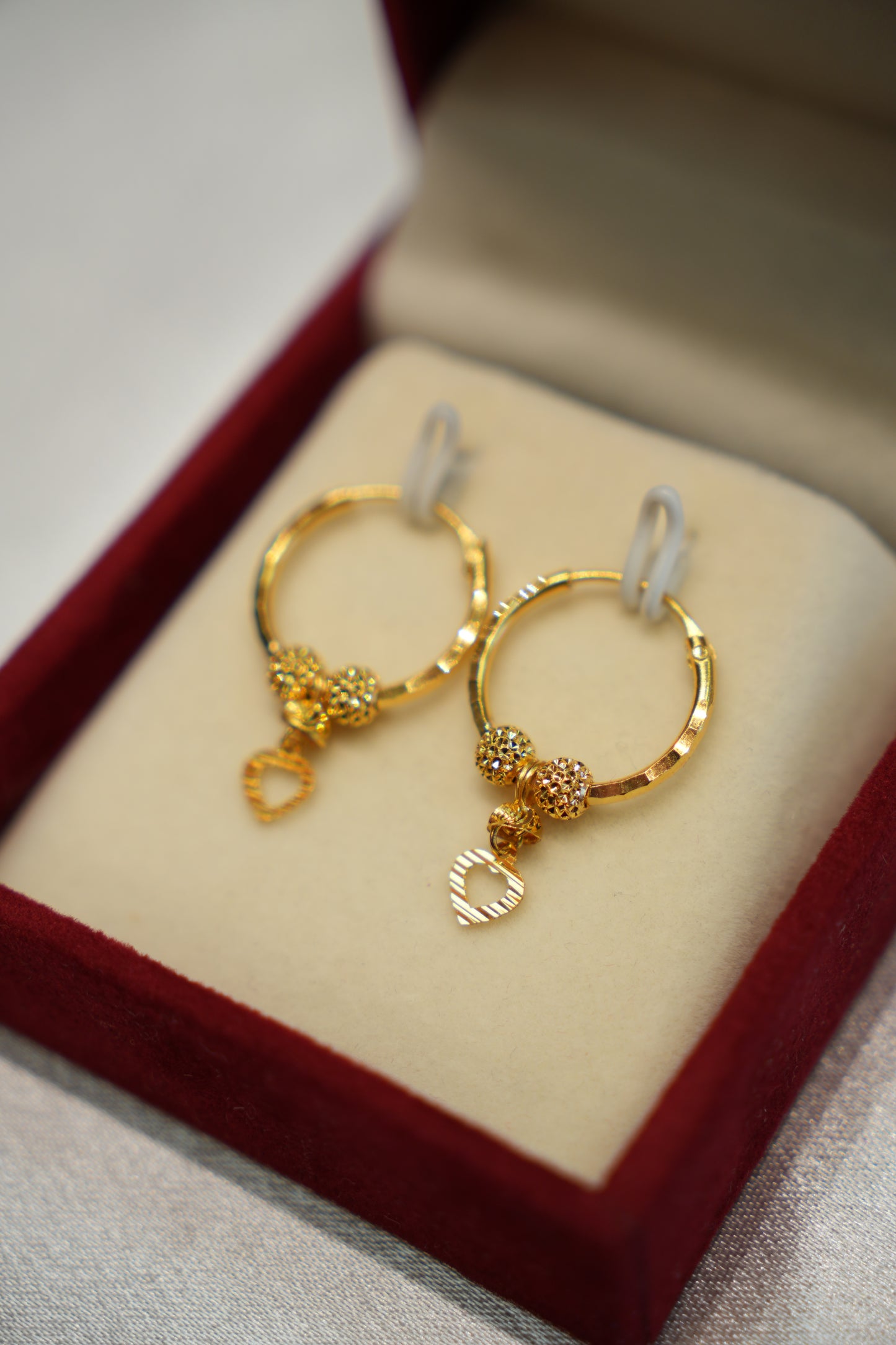 22K Gold Ladies Hoop Earrings