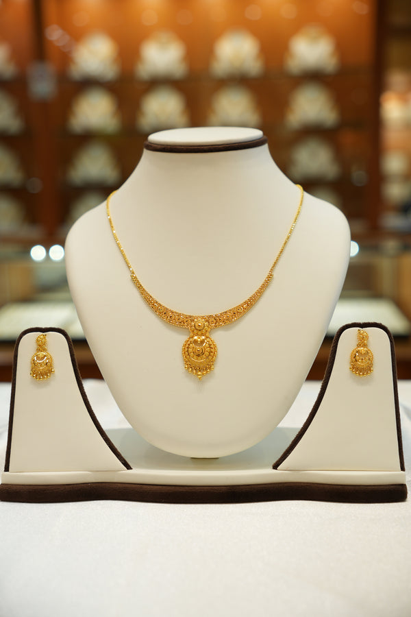 22KT Gold Trendy Necklace