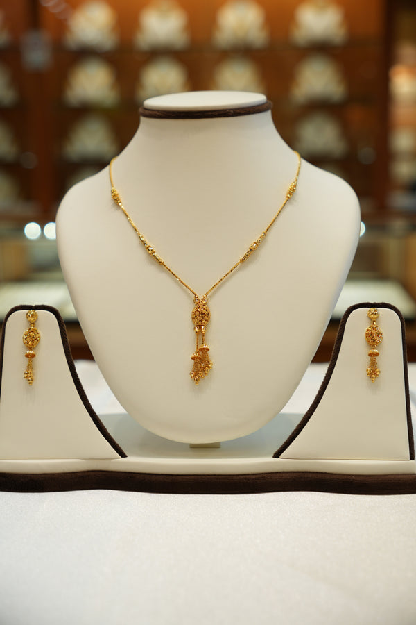 22KT Gold Designer Necklace
