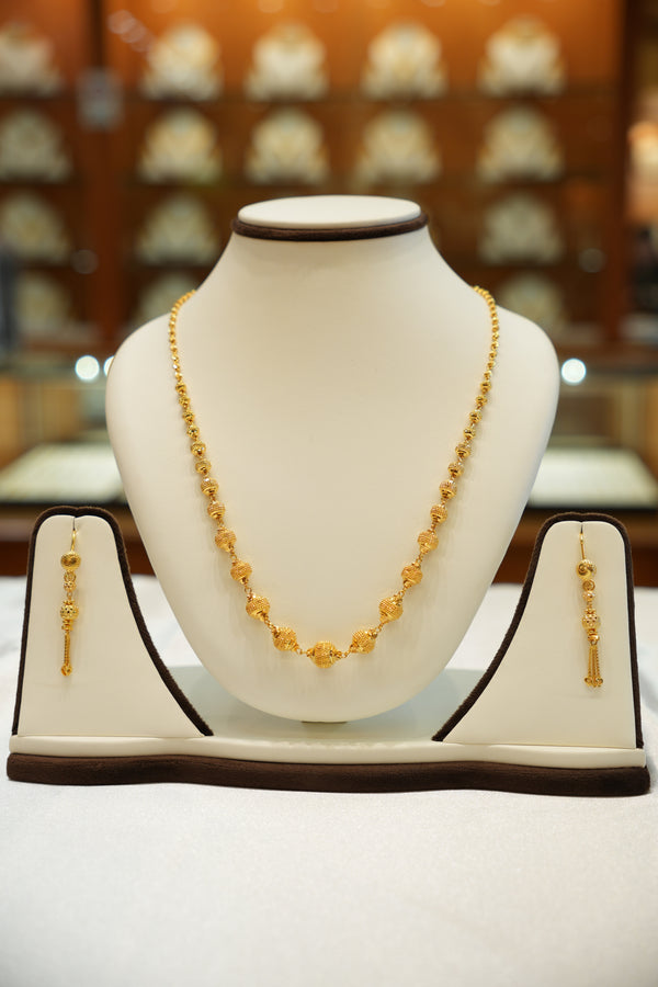 22Kt Gold Designer Necklace Set