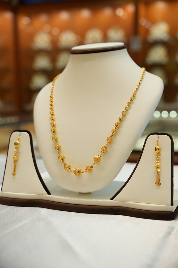 22Kt Gold Designer Necklace Set