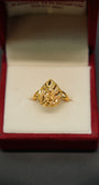 Beautiful 22K gold ring featuring classic yellow gold shine