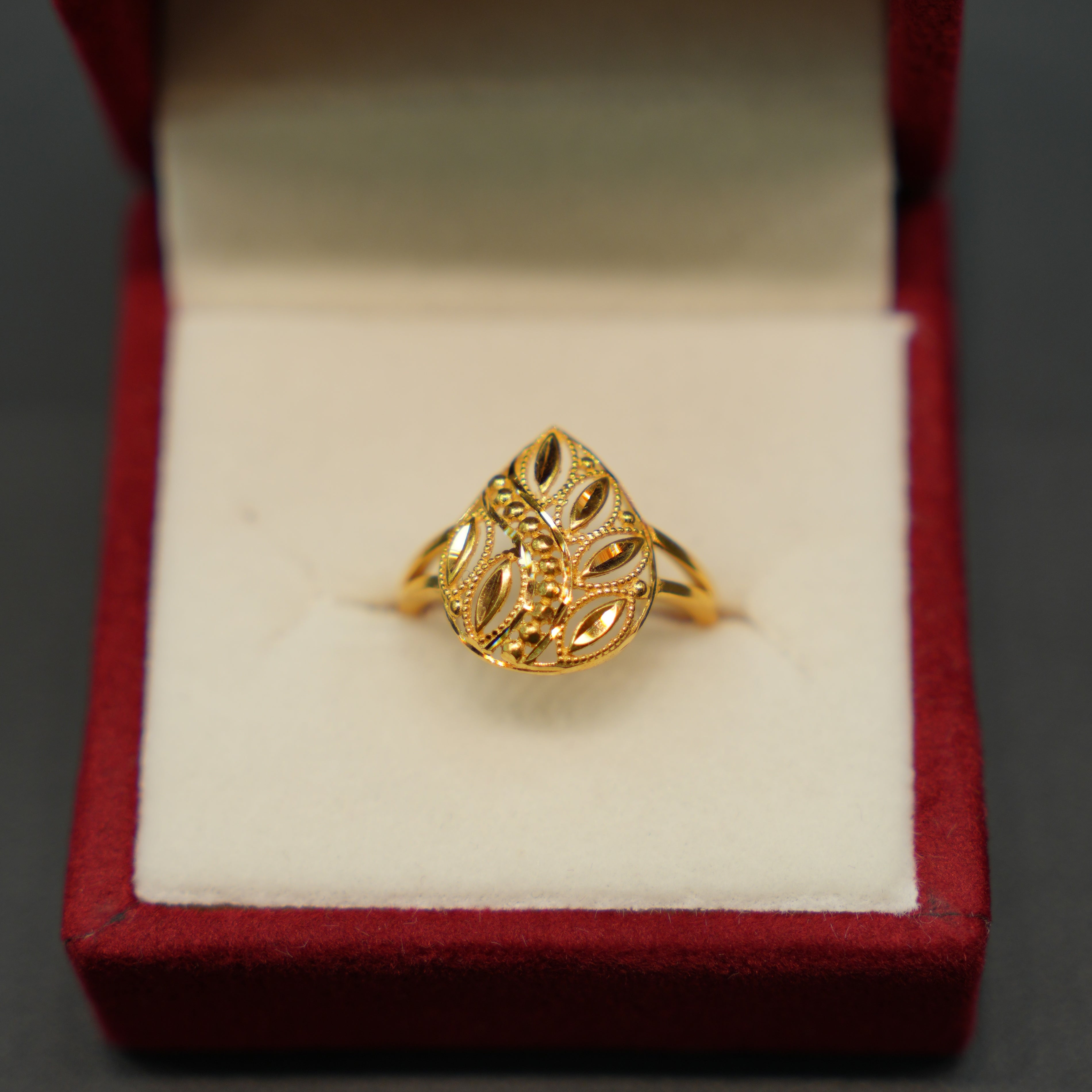 Beautiful 22K gold ring featuring classic yellow gold shine