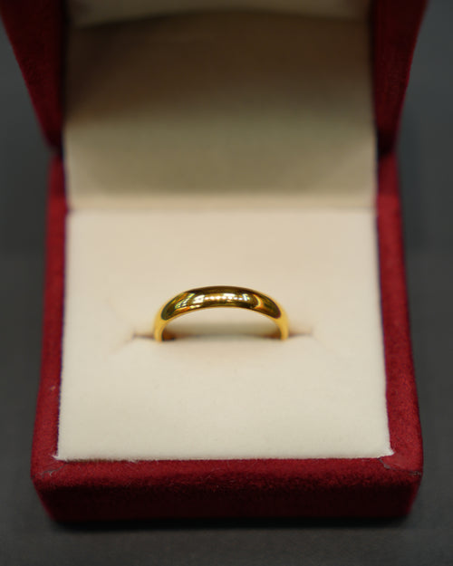 22K Gold Ladies Ring