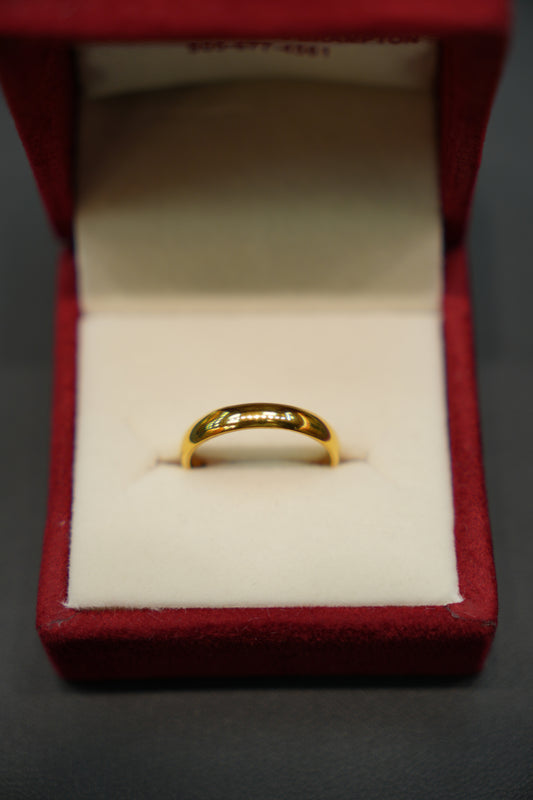 22K Gold Ladies Ring