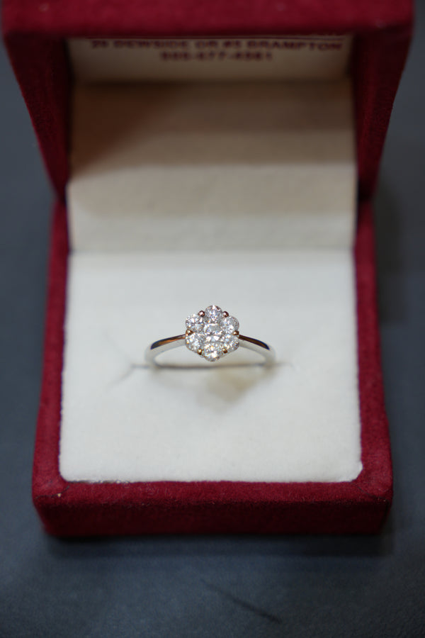 18K Gold Diamond Ring