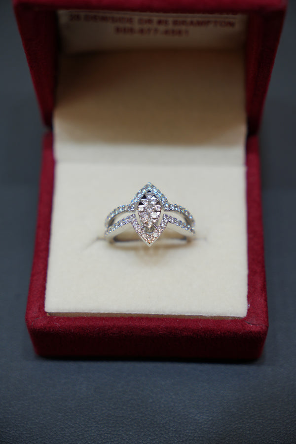 14K White Gold Diamond Ring