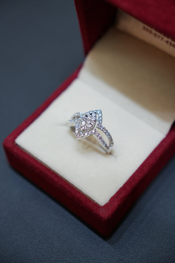 14K White Gold Diamond Ring
