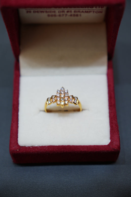 18K Natural Diamond Ring