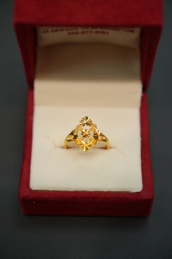 22K Gold Elegant Ring
