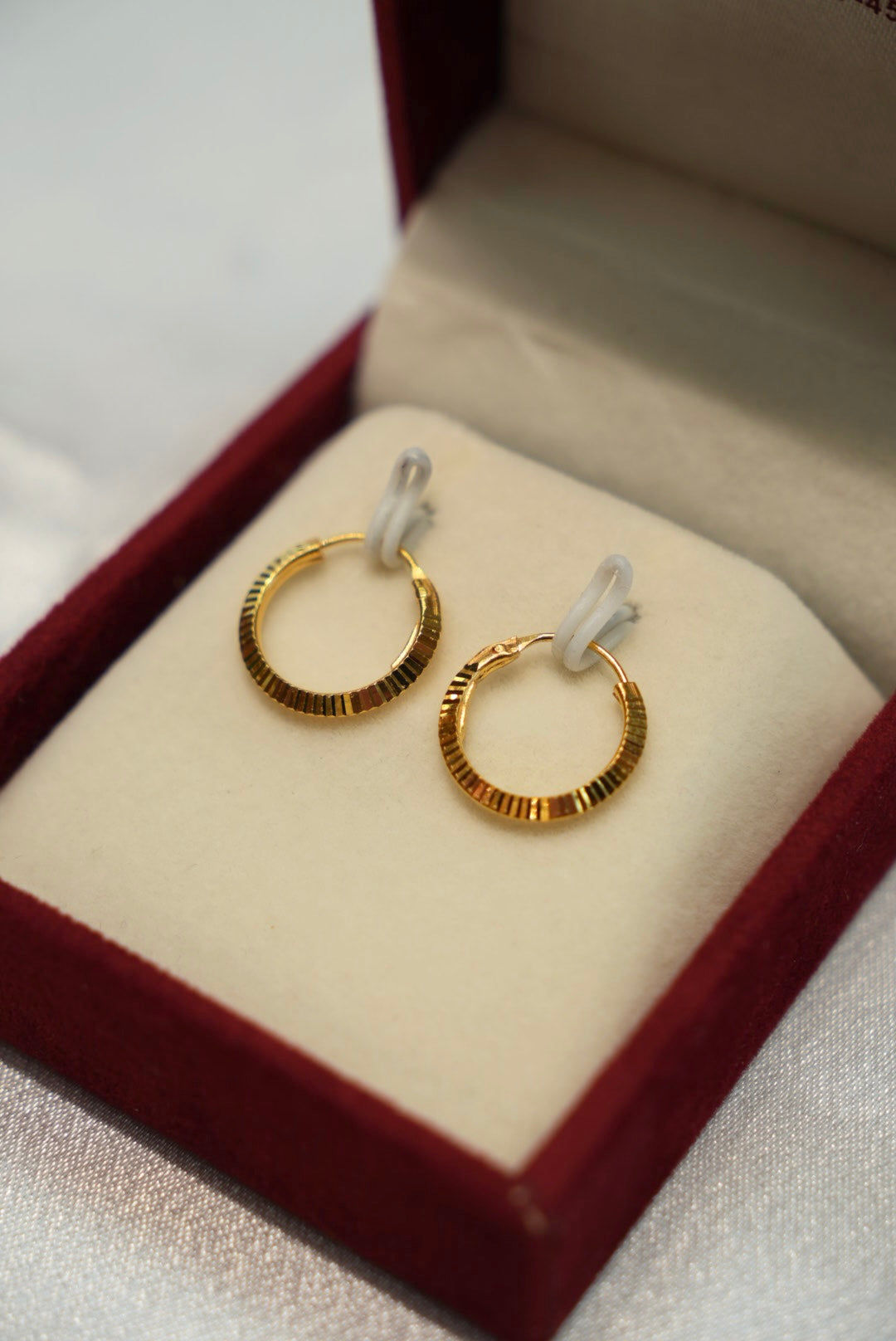 22K Gold Ladies Hoop Earrings