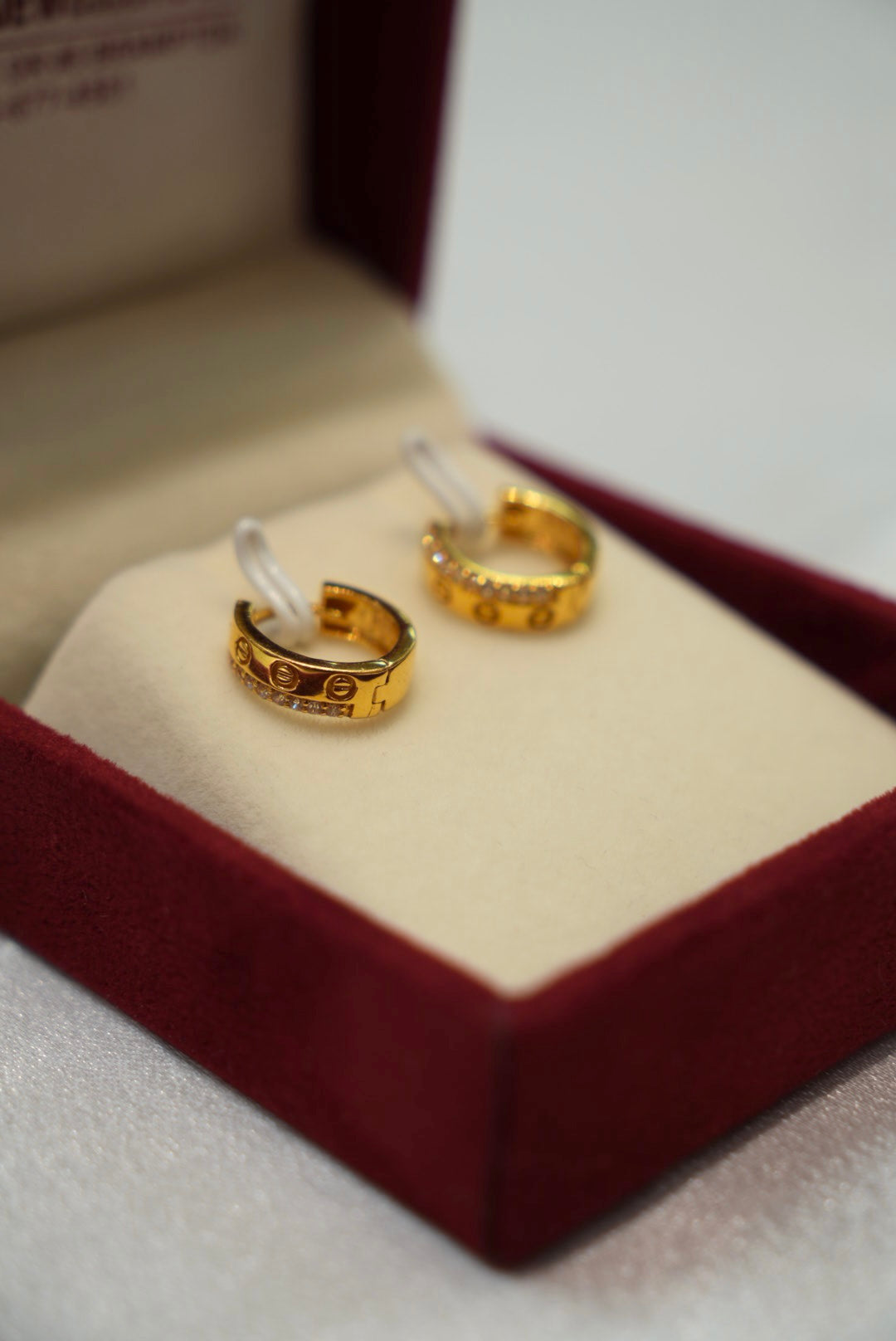 22K Gold Ladies Hoop Earrings