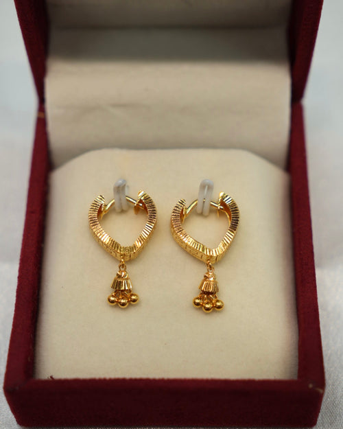 22K Gold Ladies Hoop Earrings