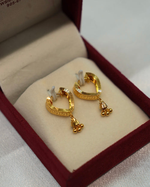 22K Gold Ladies Hoop Earrings