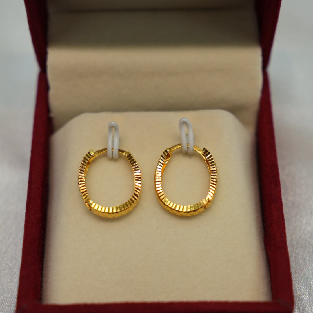 22K Gold Ladies Hoop Earrings
