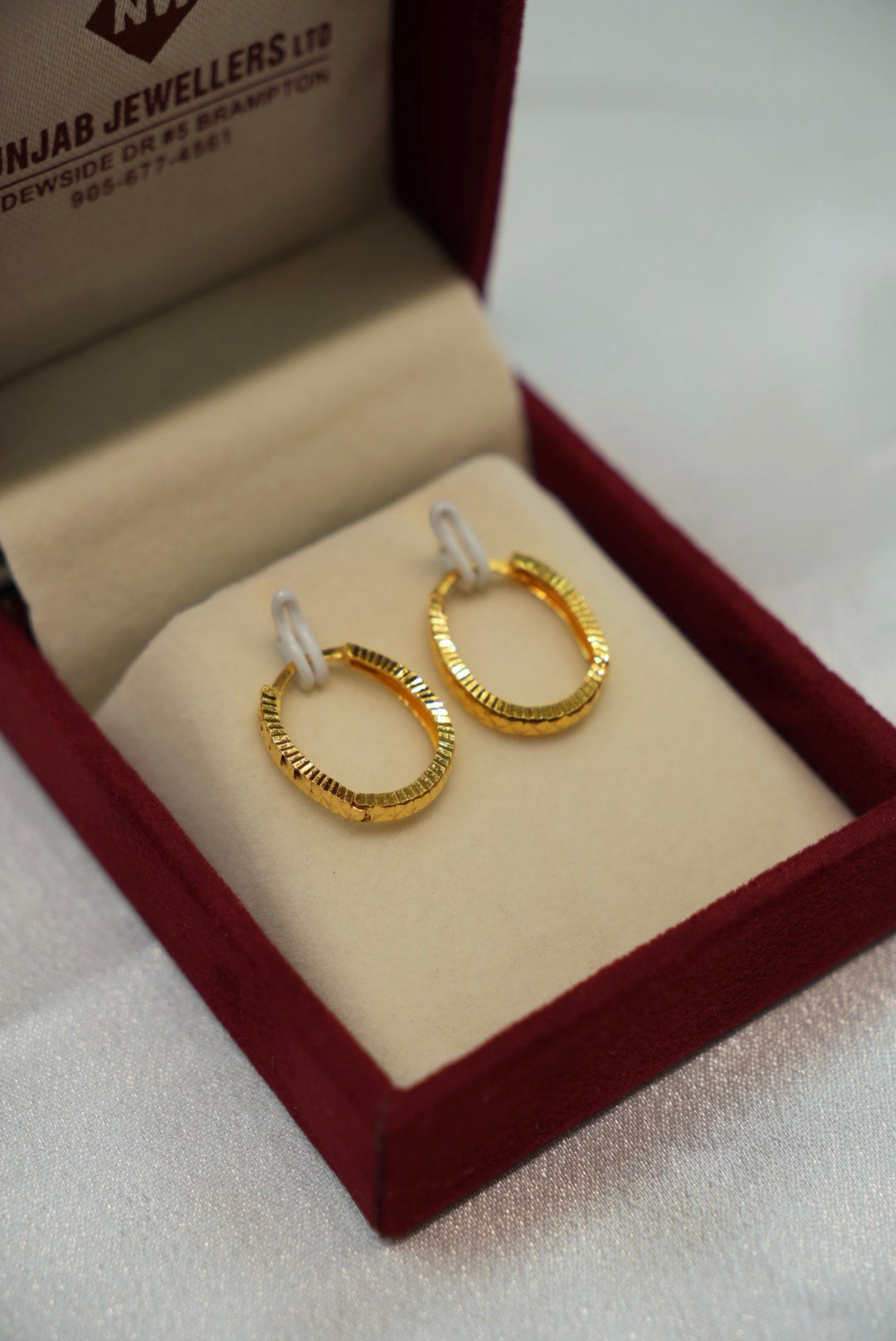 22K Gold Ladies Hoop Earrings