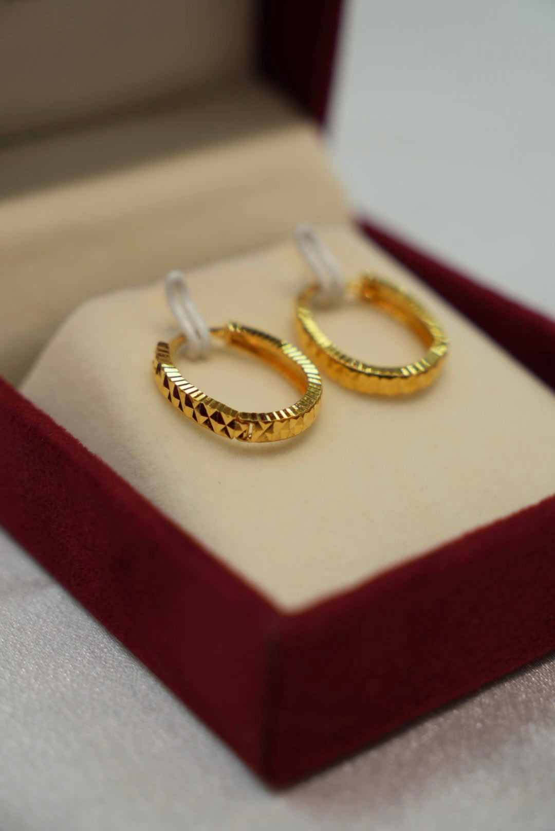 22K Gold Ladies Hoop Earrings