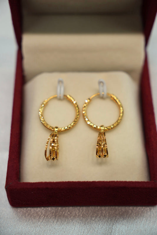 22K Gold Ladies Hoop Earrings