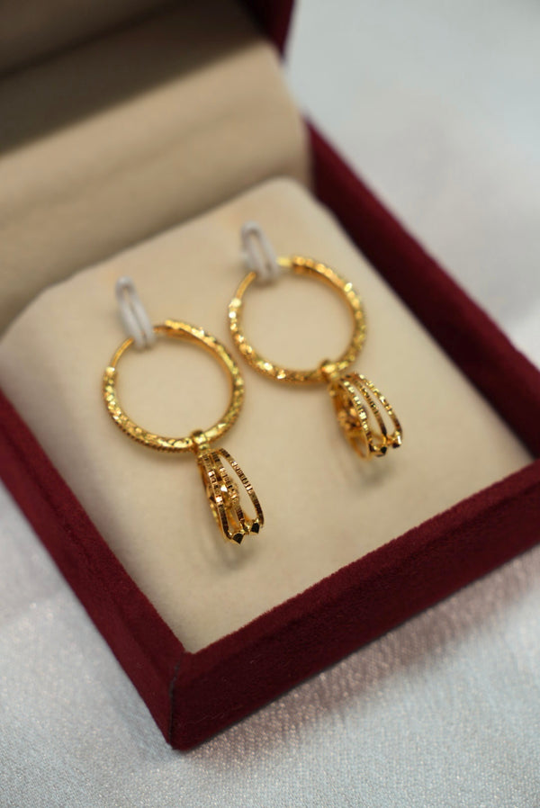 22K Gold Ladies Hoop Earrings