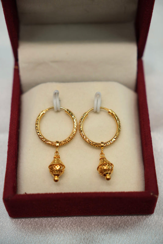 22K Gold Ladies Hoop Earrings