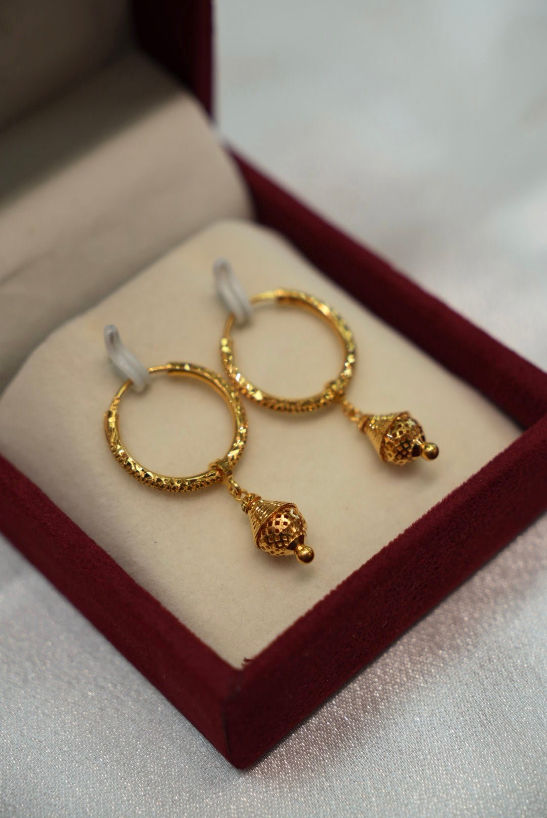 22K Gold Ladies Hoop Earrings