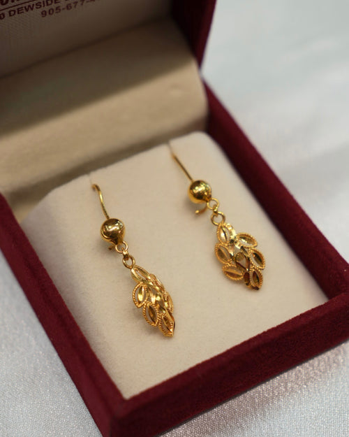 22K Gold Ladies Earrings