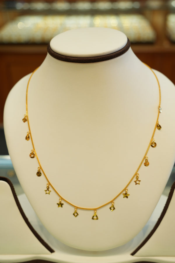 22K Gold Ladies Chain (18 Inches)